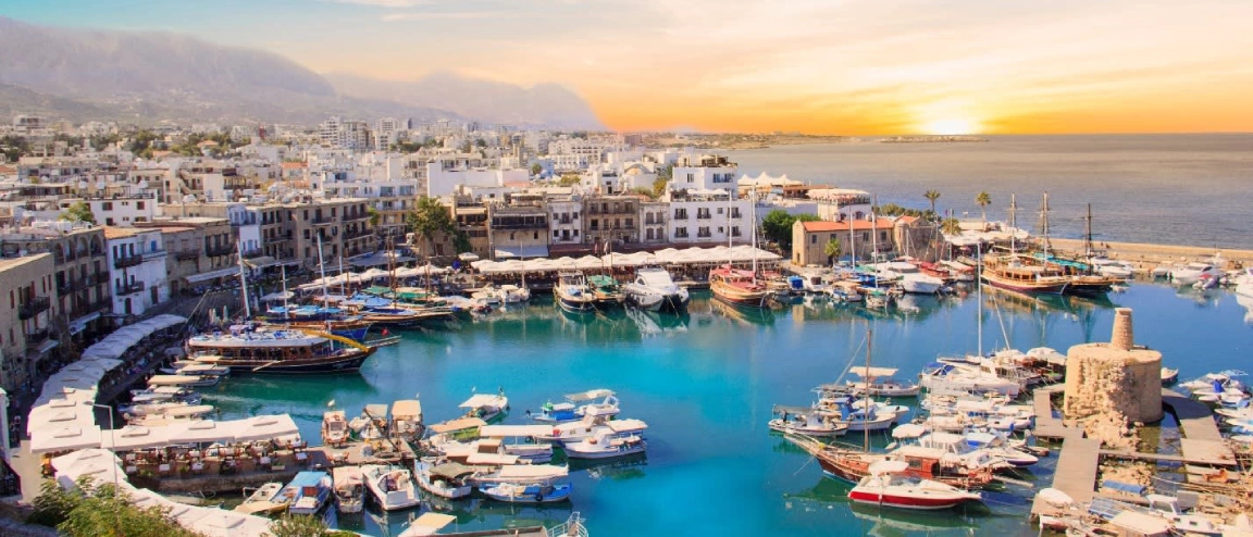 Ministry across frontiers in Cyprus